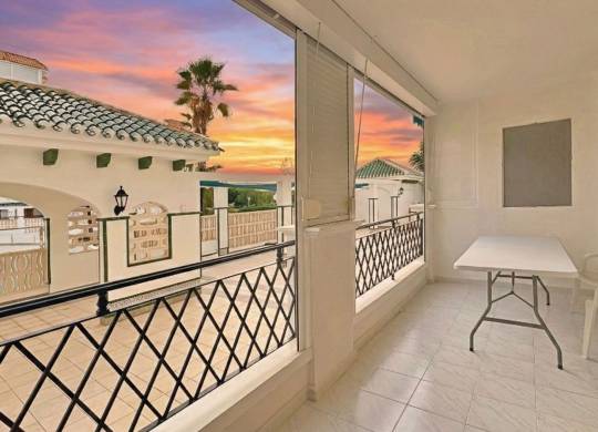 Apartment / flat - Resale - Torrevieja - A-19878