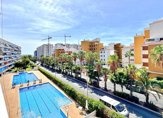 Apartment / flat - Resale - Torrevieja - Rocio del Mar