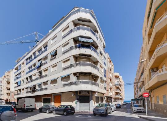 Apartment / flat - Resale - Torrevieja - Torrevieja Centro