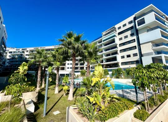 Apartment / flat - Venta - Orihuela Costa - Campoamor