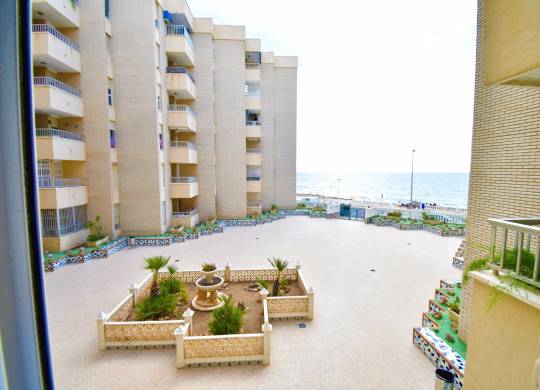 Lägenhet - Resale - Torrevieja - Playa de los Locos