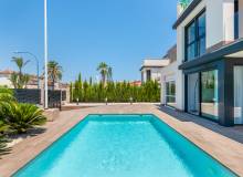 New Build - Villa / Semi detached - Playa Paraiso