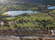 Nueva construcción  - Villa / Semi adosado - La Finca Golf