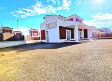 Nueva construcción  - Villa / Semi adosado - Purias