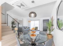 Nyproduktion - Villa / Parhus - Rafal