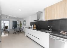 Nyproduktion - Villa / Parhus - Rafal