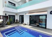Resale - 4. House - Detached Villa - Montesinos - La Herrada