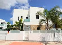 Resale - 4. House - Detached Villa - Montesinos - La Herrada