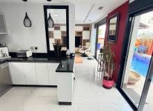 Resale - 4. House - Detached Villa - Montesinos - La Herrada