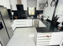 Resale - 4. House - Detached Villa - Montesinos - La Herrada