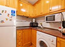 Resale - Apartament / Duplex - Torrevieja - Playa de los Locos