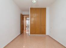 Resale - Apartment / flat - Alicante C