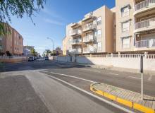 Resale - Apartment / flat - Alicante C
