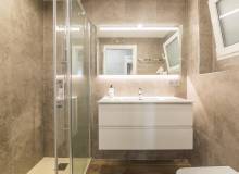 Resale - Apartment / flat - Alucante