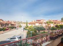 Resale - Apartment / flat - Alucante