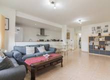 Resale - Apartment / flat - Alucante