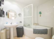 Resale - Apartment / flat - Alucante