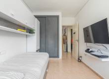 Resale - Apartment / flat - Alucante