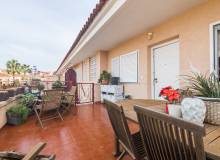 Resale - Apartment / flat - Alucante