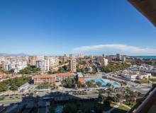 Resale - Apartment / flat - Alucante