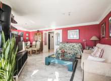 Resale - Apartment / flat - Alucante