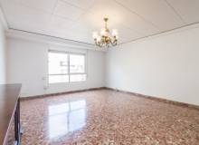 Resale - Apartment / flat - Elche C