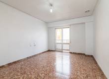 Resale - Apartment / flat - Elche C