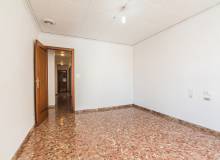 Resale - Apartment / flat - Elche C