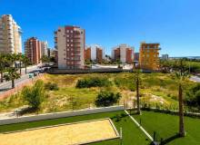 Resale - Apartment / flat - Guardamar del Segura - Puerto Deportivo