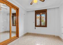 Resale - Apartment / flat - Guardamar del Segura