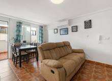 Resale - Apartment / flat - La Mata