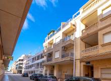 Resale - Apartment / flat - La Mata