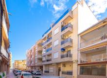 Resale - Apartment / flat - La Mata