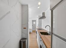 Resale - Apartment / flat - La Mata