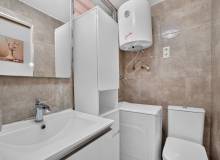 Resale - Apartment / flat - La Veleta - Acequion