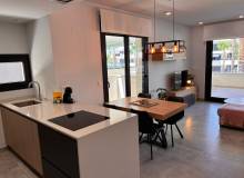 Resale - Apartment / flat - Los Altos