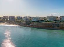 Resale - Apartment / flat - Mil Palmeras