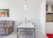 Resale - Apartment / flat - Mil Palmeras