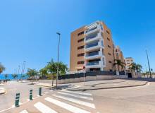 Resale - Apartment / flat - Mil Palmeras