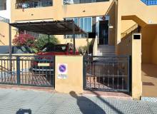 Resale - Apartment / flat - Montesinos - La Herrada