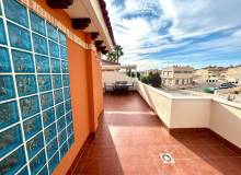 Resale - Apartment / flat - Orihuela Costa - La Zenia