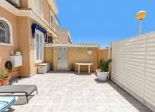 Resale - Apartment / flat - Orihuela Costa - La Zenia