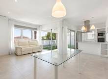 Resale - Apartment / flat - Orihuela Costa - Villamartín-Las Filipinas