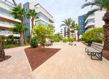 Resale - Apartment / flat - Orihuela Costa - Villamartín