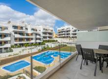 Resale - Apartment / flat - Orihuela Costa - Villamartín