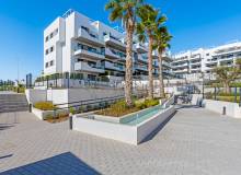 Resale - Apartment / flat - Orihuela Costa - Villamartín