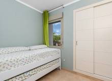 Resale - Apartment / flat - Orihuela - Las Colinas