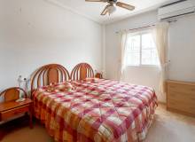 Resale - Apartment / flat - Orihuela - Villamartín