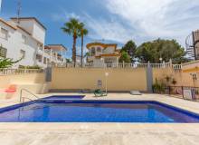 Resale - Apartment / flat - Orihuela - Villamartín