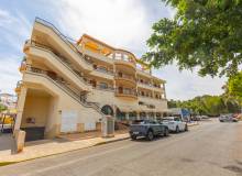Resale - Apartment / flat - Orihuela - Villamartín
